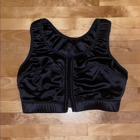 Enell Sport High Impact Black Bra Size 1 - Picture 1 of 4